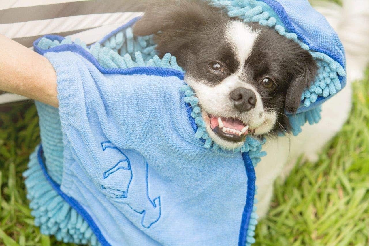 Ultra Absorbent Microfiber Dog Towel - Extra Large 35x15 Size with Comfortable Hand Pockets for All Breeds - Durable, Machine Washable, Ideal for Indoor and Outdoor Use