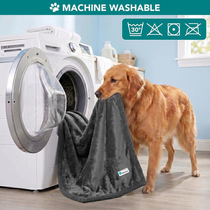 Extra Large Dog Blanket for Beds, Plush Reversible Fleece and Sherpa Furniture Protector for Large Dogs, Washable Twin Size 60x80 in Solid Dark Gray