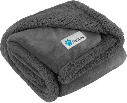 Extra Large Dog Blanket for Beds, Plush Reversible Fleece and Sherpa Furniture Protector for Large Dogs, Washable Twin Size 60x80 in Solid Dark Gray